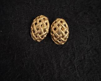 Vintage Gold-Tone Basket Weave Dome Clip-On Earrings