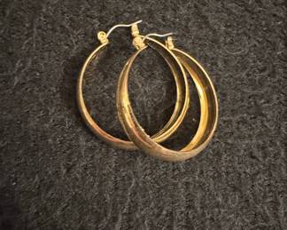 Estate Yellow Gold Oval Hoop Earrings