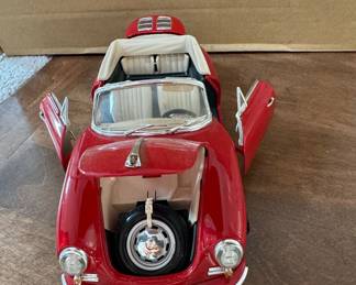 Bburago 1961 Porsche 356B Cabriolet Diecast Model