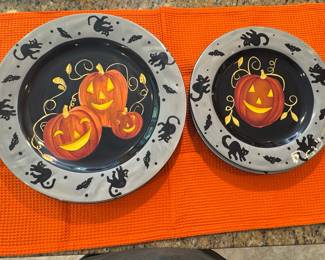 Sakura Pumpkin Dreams Warren Kimble Halloween Plates Set