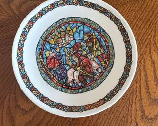 D'Arceau Limoges Noel Vitrail 1980 Stained Glass Style Christmas Plate