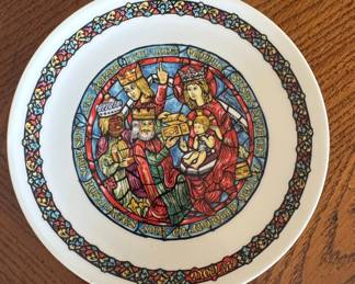 D'Arceau Limoges Noel Vitrail 1979 The Adoration of Kings Collector Plate