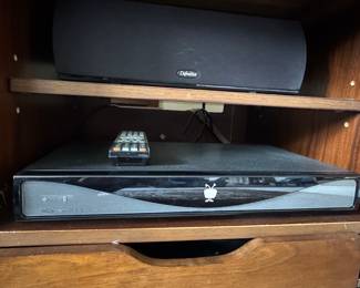 Yamaha RX-V385 AV Receiver and Definitive Technology Center Channel Speaker