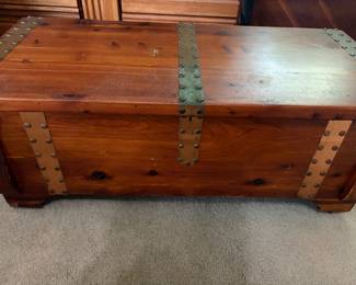 Lane Cedar chest