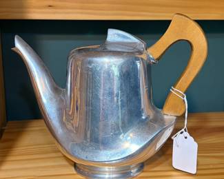 Vintage picquet ware teapot