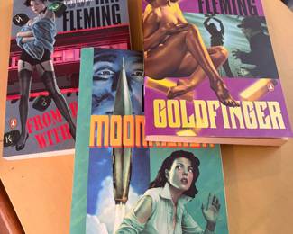 James Bond movie books