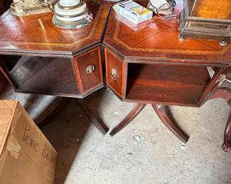 Federal Style Octagonal Drum Table with Lion Head Pulls