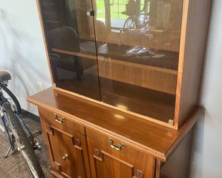 Display cabinet