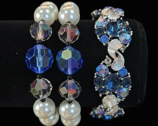 Vintage Aurora Borealis and Faux Pearl Bracelet Set