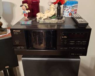 Closer View of the Pioneer CD Changer!
