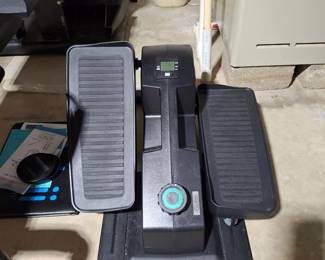 Cubii Stepper! Like New!