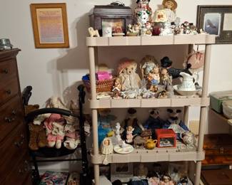 Variety of Knick Knacks and Dolls!