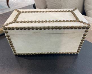 Decorative box 