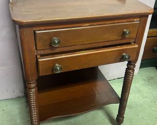 Willet Wildwood 2 drawer cherry side table/wash stand with rope turned legs