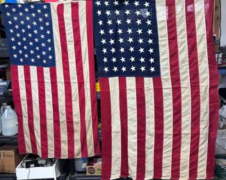 1 - 49star 3’ x5’ flag & a 4’ x 6’ flag.