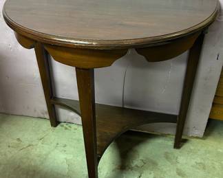 Demilune style Half Moon counsel table