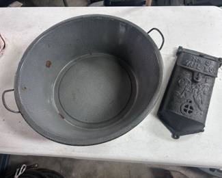 Gray speckled enamel pan a #3 wall cast-iron mailbox