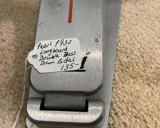 F76 - $135. Pearl P932 Longboard Double Bass Drum Pedal.