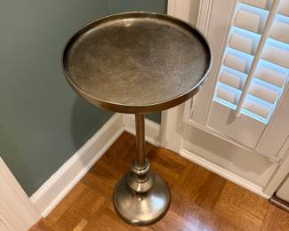 F58 - $35. Weighted Accent Table / Tray Table for Keys