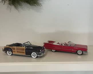 F122 - $25. Lot of Franklin Mint Die Cast 1:24 Model Cars.