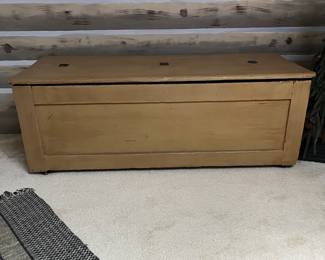 F52 - $125. Small Primitive Chest / Bench. Opens for storage.