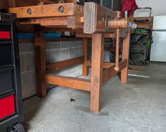 F99 - $1,750. Antique Carpenter's Bench. Has been used in the house as a decoration, serving station, and was moved out to sell the home. CLEAN! and in beautiful antique condition!