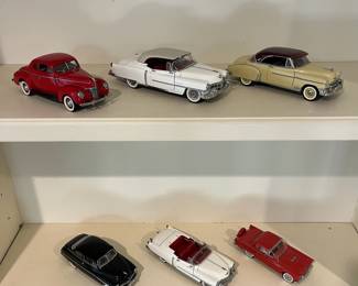 F119 - $80. Lot of Franklin Mint Die Cast 1:24 Model Cars.