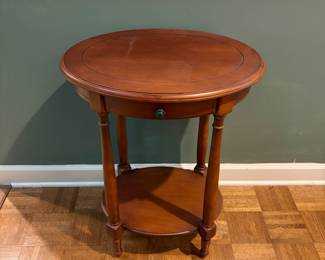 F20 - $30. Side table. Measures 21.25" wide, 16.75" deep, 27.5 Tall.