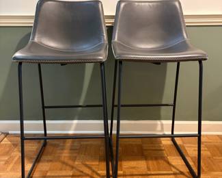 F19 - $125. Pair of Bar Height Stools. Measures 18.5" x 18.5" x 39" tall. Floor to seat is 29".