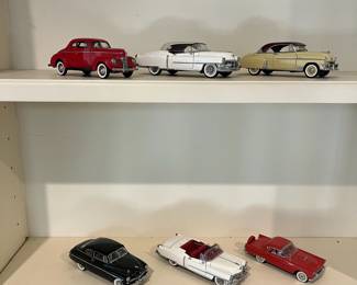 F119 - $80. Lot of Franklin Mint Die Cast 1:24 Model Cars.