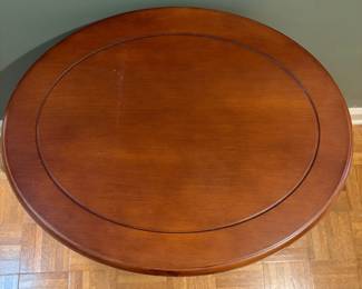 F20 - $30. Side table. Measures 21.25" wide, 16.75" deep, 27.5 Tall.