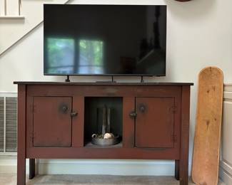 F16 - $150. Console Table. Center is open and both sides open for stdorage. Measures 51.5" x 14" deep x 32.5" tall.