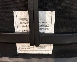 F19 - $125. Pair of Bar Height Stools. Measures 18.5" x 18.5" x 39" tall. Floor to seat is 29".