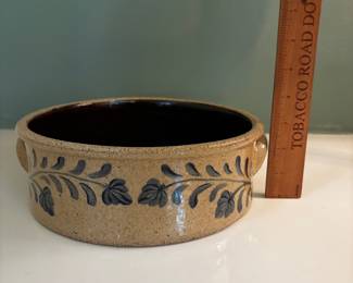 F85 - $30. Vintage Shallow Cake Crock.
