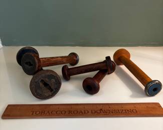 F84 - $30. Lot of 5 Antique Wooden Spools. Some are marked Joseph Lumb & Sons