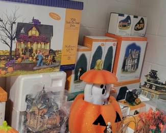 Department 56 Halloween 