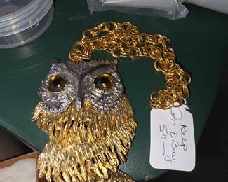 Cool owl necklace