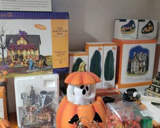 RARE Dept 56 Halloween houses.  Farmhouse, Victorian house, French garden cottage and more.  RETIRED
