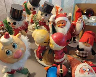 Christmas nodders