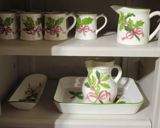 Hand painted H.S. Gustin Co., Holly and Ribbon. 