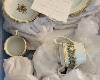 Fitz and Floyd Christmas dishes