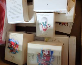 White boxed ornaments 