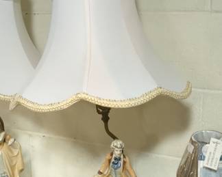 Pair of Vintage Italian Capodimonte Figural Porcelain Table Lamps