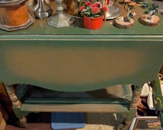 Vintage Painted Drop-Leaf Side Table in Olive Green