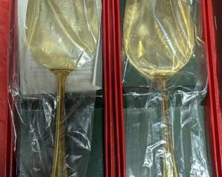 Retroneu Hollyday 24K Gold Electroplated Cake Servers