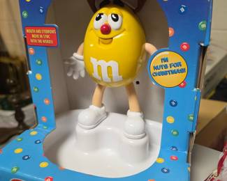 M&M's Talking Animated Christmas Candy Dish (Yellow Character)