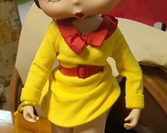 Danbury Mint Betty Boop "Shopping Spree" Porcelain Collector Doll with Pudgy