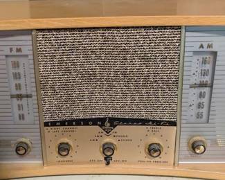 Emerson Model 908 Stereo Hi-Fi AM/FM Radio