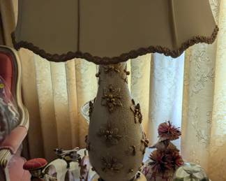Vintage Capodimonte Style Porcelain Lamp with Gilded Floral Motifs