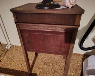 vintage wood end table